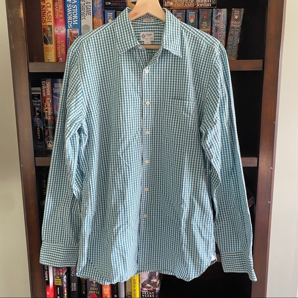 J. Crew classic gingham long sleeved button down shirt in green and white Medium
